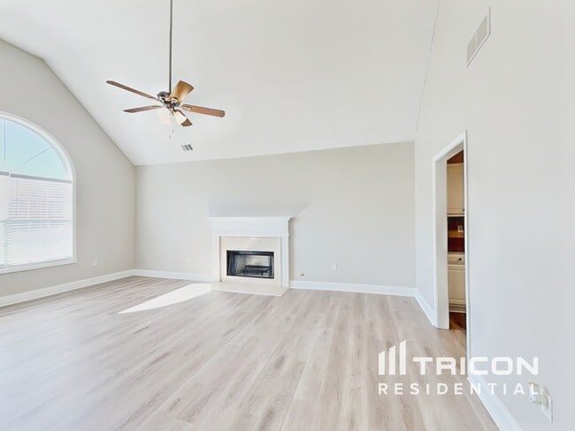 260 Brook Hollow Dr in Mcdonough, GA - Building Photo - Building Photo