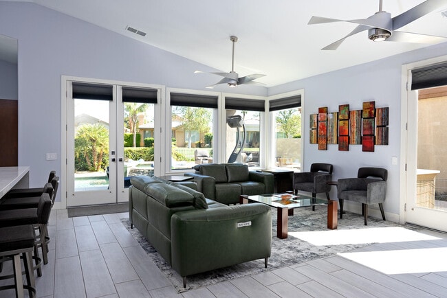 property at 67718 S Laguna Dr