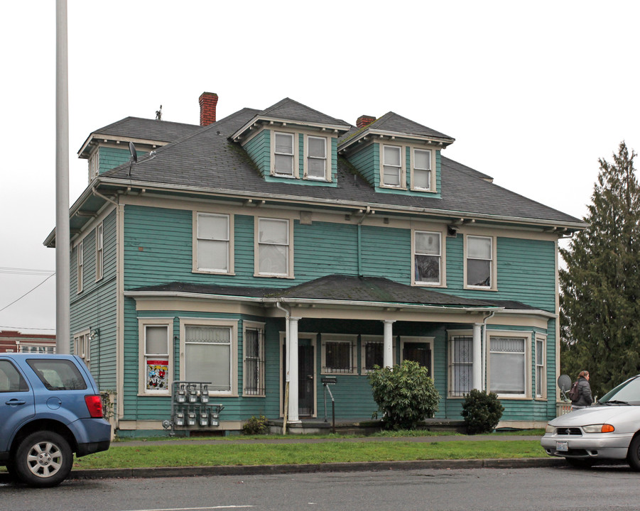 Smith Apartments in Tacoma, WA - Building Photo