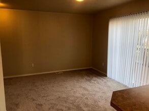 1124 SW Lost Trail Dr in Pullman, WA - Building Photo - Building Photo