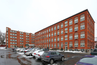 Steinhorst Square Apartments in Utica, NY - Building Photo - Building Photo