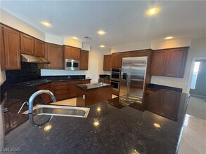 2480 Ram Crossing Way in Henderson, NV - Building Photo - Building Photo