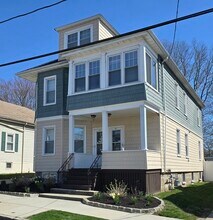 66-68 Valentine St-Unit -2 in New Bedford, MA - Building Photo - Building Photo