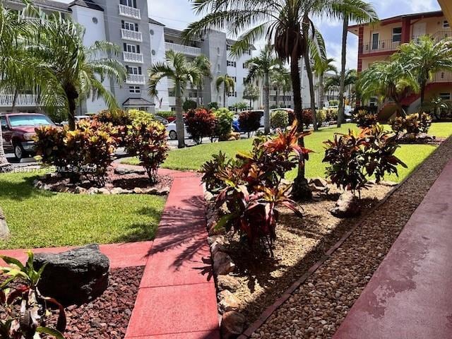 property at 5050 Bayview Dr