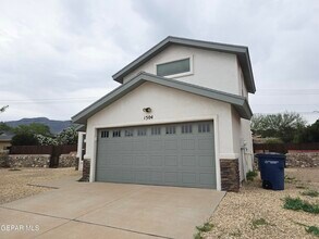 1504 Bill Mueller Pl in El Paso, TX - Building Photo - Building Photo