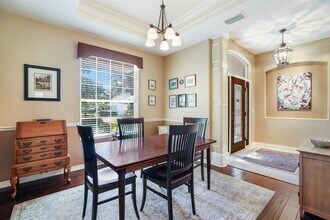 4929 Old Creek Dr in Sarasota, FL - Building Photo - Building Photo