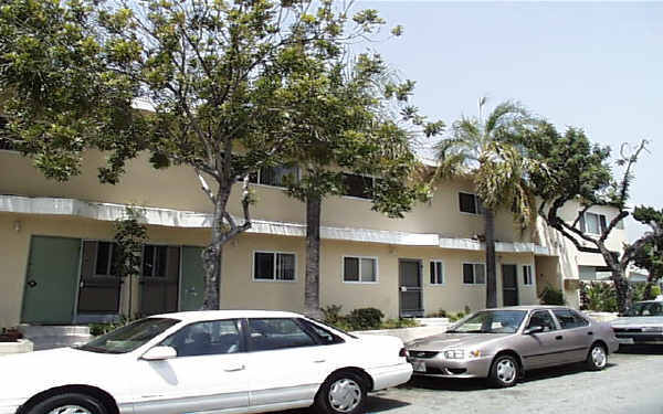 1021 Pitman Ave in Glendale, CA - Foto de edificio - Building Photo