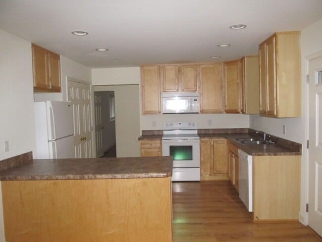 118 Stinson St Ext in Chapel Hill, NC - Building Photo - Building Photo