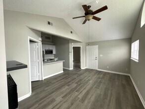 188 Waters Edge Ln in Madison, AL - Foto de edificio - Building Photo