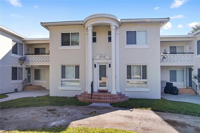 property at 1567 S Le Jeune Rd