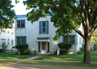 833 Randolph Ave in St. Paul, MN - Building Photo - Building Photo