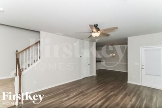 325 Stoney Hollow Rd in Canton, GA - Building Photo - Building Photo