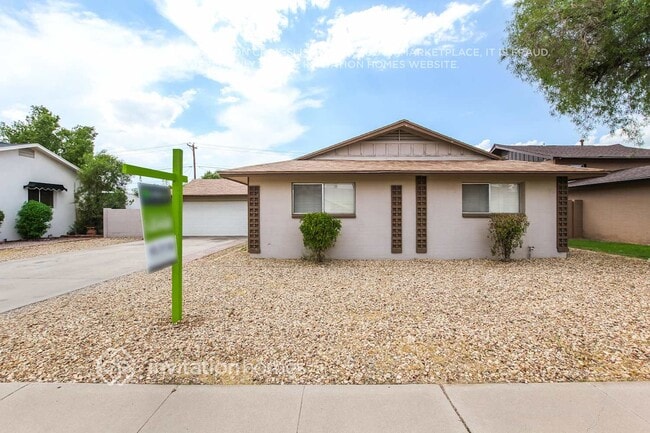 property at 5746 N 41st Dr