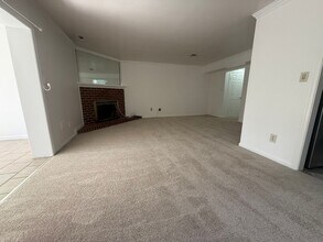 921 Ewell Rd in Virginia Beach, VA - Building Photo - Building Photo