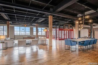 1535 Sixth St, Unit 5 in Detroit, MI - Foto de edificio - Building Photo