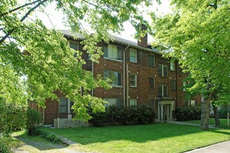 Hilltop Apartments in Nashville, TN - Foto de edificio - Building Photo