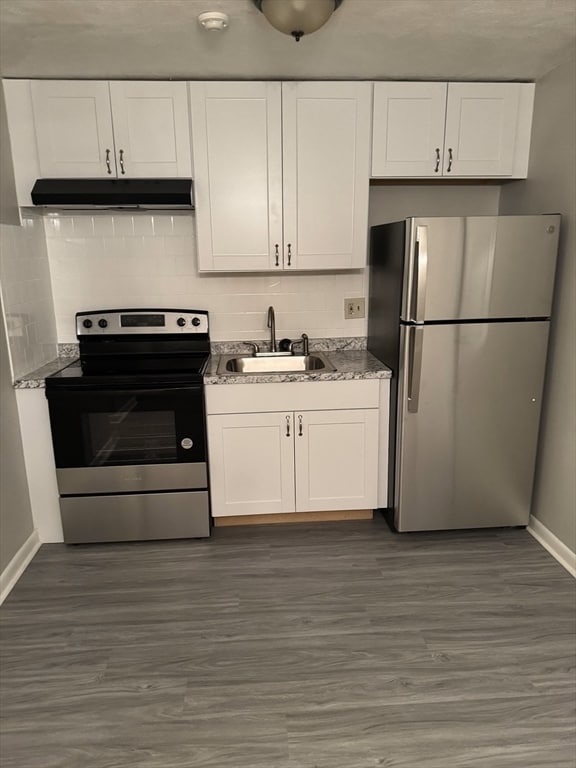 property at 55 Elmwood Park