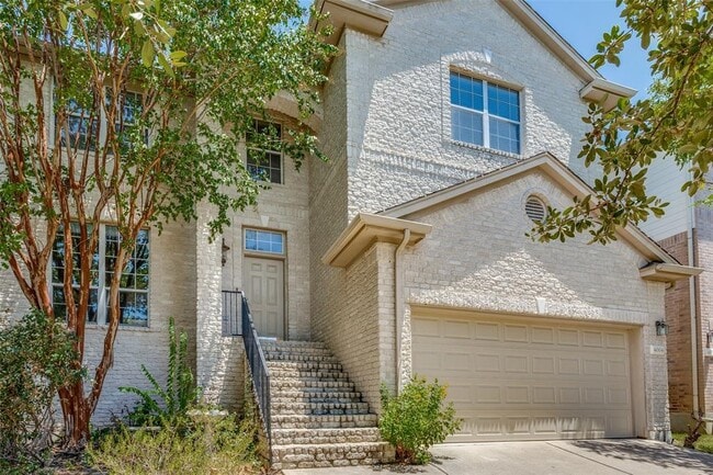 property at 4004 Canyon Glen Cir