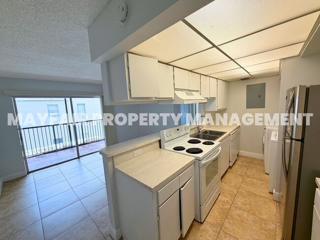 property at 4501 Treehouse Ln
