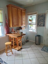 44 Ardmore Rd in West Hartford, CT - Building Photo - Building Photo