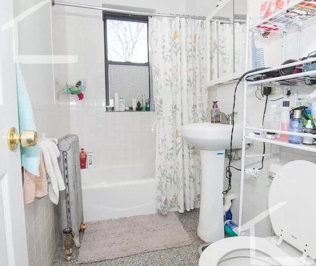 233 Cummings Rd in Boston, MA - Building Photo - Building Photo