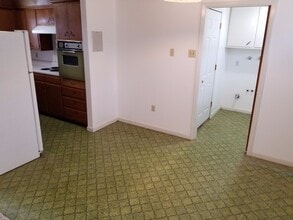 1417-1421 W 11th St in Clovis, NM - Foto de edificio - Building Photo