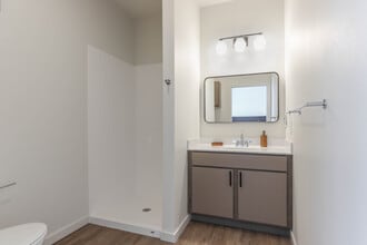 Evergreen Landing Apartments on 8th in Wausau, WI - Building Photo - Building Photo