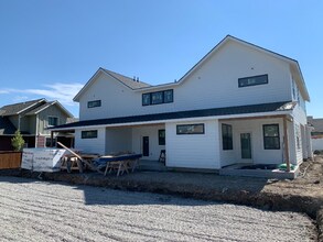 3393 S 27th Ave-Unit -C in Bozeman, MT - Building Photo - Building Photo