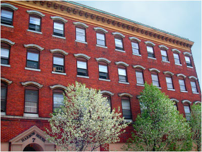 Harbor House in Norwalk, CT - Building Photo