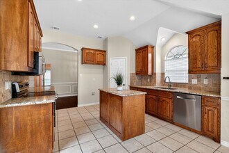 3004 Teal Ln in McKinney, TX - Foto de edificio - Building Photo