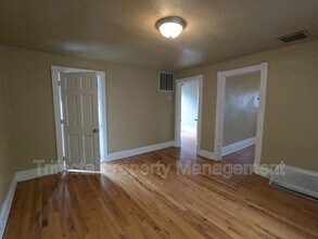 336 Edwards St in Fort Collins, CO - Building Photo - Building Photo