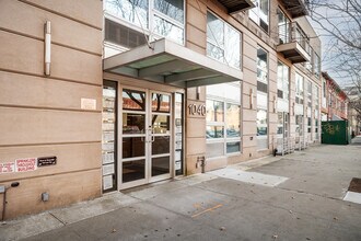 1040 46th Rd in Long Island City, NY - Foto de edificio - Building Photo