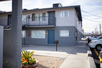 Ava Apartments in Las Vegas, NV - Building Photo - Building Photo