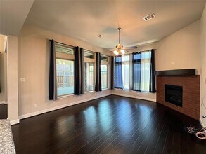 4959 Gleneagle Dr in Lewisville, TX - Building Photo - Building Photo