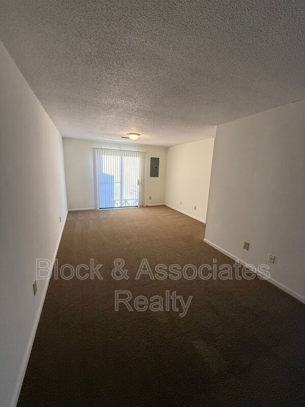 605 Sunset Ave in Asheboro, NC - Building Photo - Building Photo