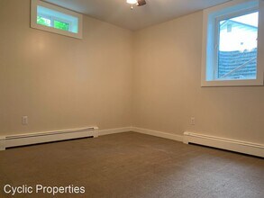 121 Dunbar Ave in Fairbanks, AK - Building Photo - Building Photo