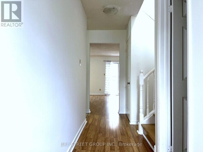 1232 Guelph Line in Burlington, ON - Building Photo - Building Photo