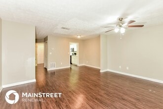 5963 Sherwood Trace in Stonecrest, GA - Building Photo - Building Photo