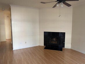 915 W 23rd St in Austin, TX - Building Photo - Building Photo
