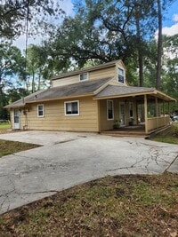 14519 Oakleaf Dr photo'