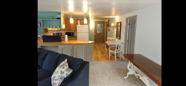 10 Loon Holw, Unit 2 Bedroom Nest Apartment in Orrington, ME - Building Photo - Building Photo