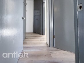 4033 Palmwood Dr in Los Angeles, CA - Building Photo - Building Photo