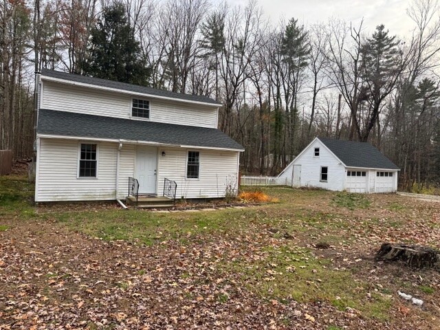 321 Clinton St in Concord, NH - Building Photo