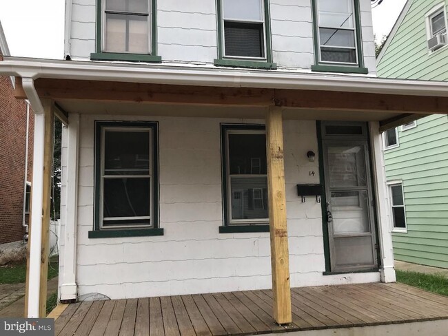 property at 14 E 2nd St