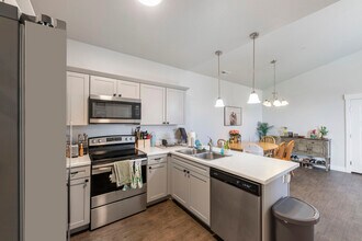 1994 3330 W in Lehi, UT - Building Photo - Building Photo