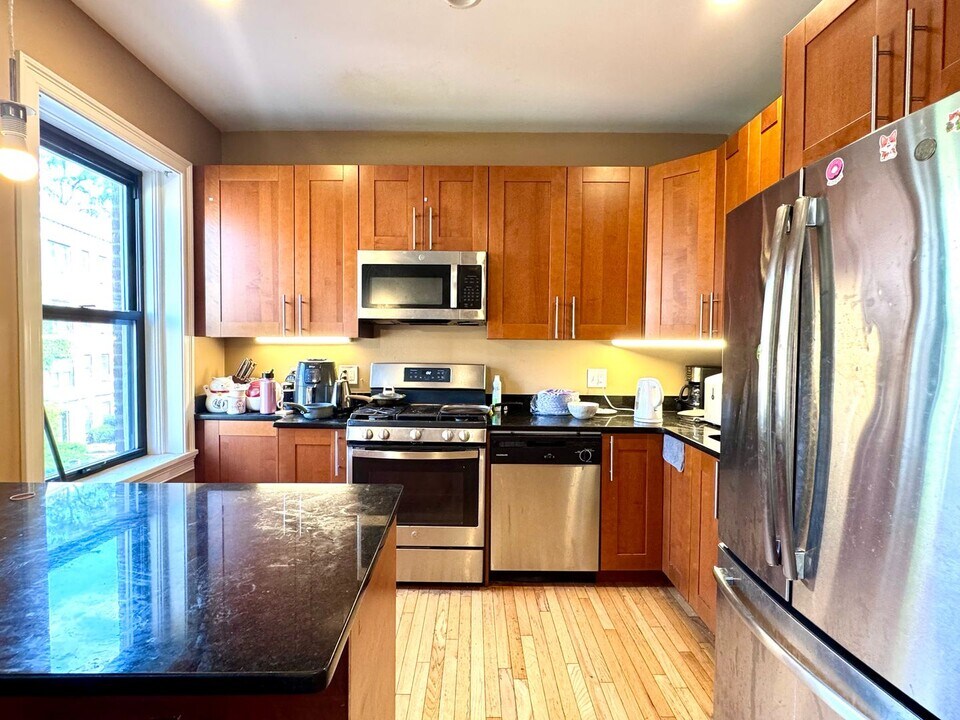 4 Lothian in Brighton, MA - Building Photo