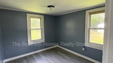 910 Morris St in Sweetwater, TN - Building Photo - Building Photo