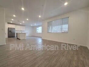 7431 Chadbourne Wy in Sacramento, CA - Building Photo - Building Photo