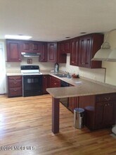 20 Lockwood Pl in Fair Haven, NJ - Building Photo - Building Photo