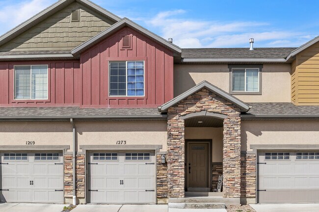 1273 N Baycrest Dr in Saratoga Springs, UT - Building Photo - Building Photo